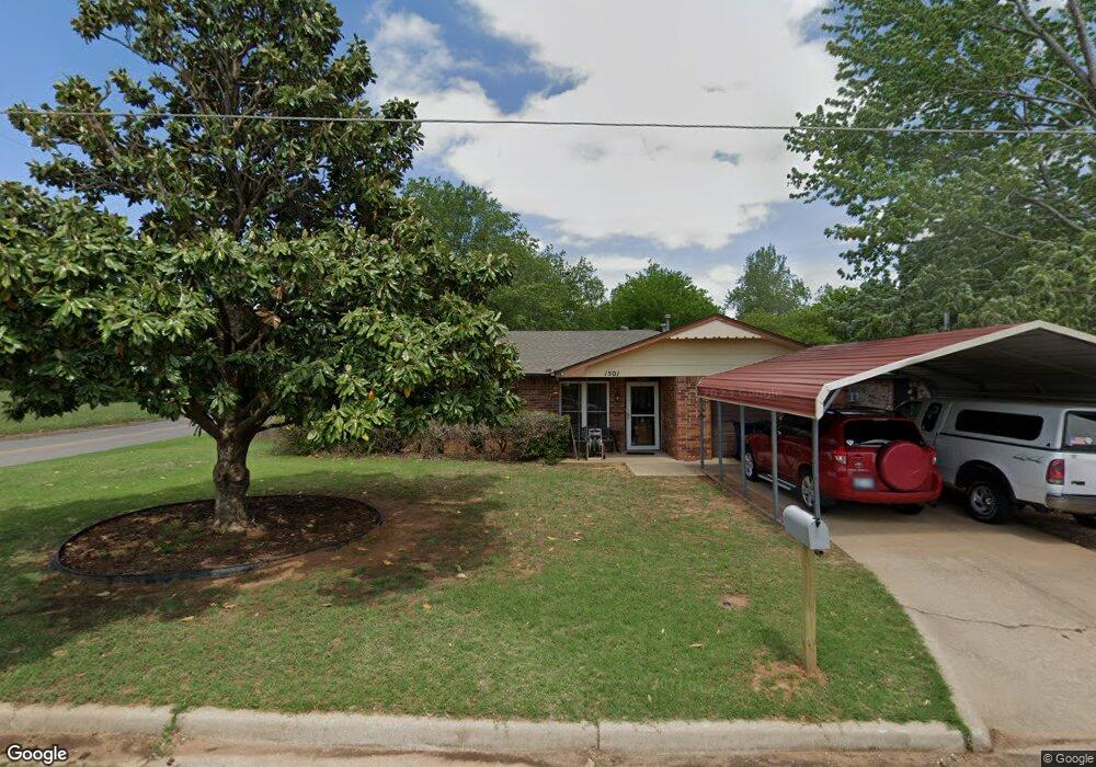 1501 E Beech Ave, Duncan, OK 73533 - photo 1