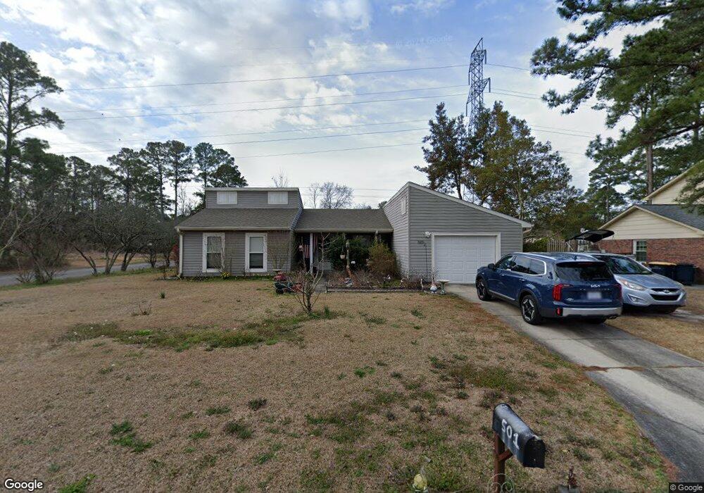 501 W Springhill Terrace, Jacksonville, NC 28546 - photo 1