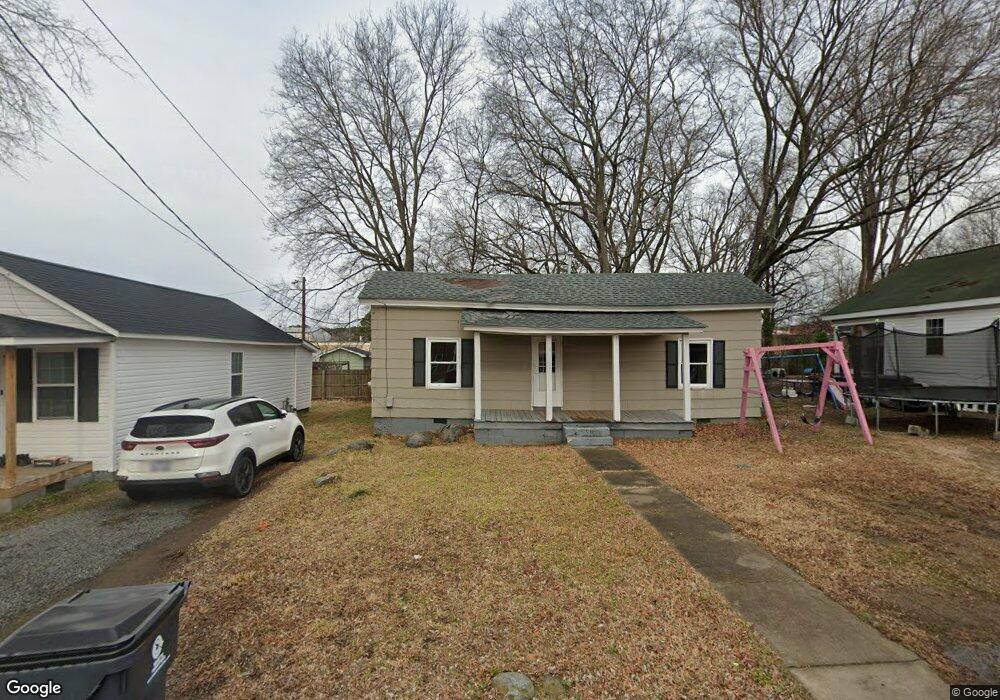 316 Piedmont Ave, Oxford, NC 27565 - photo 1