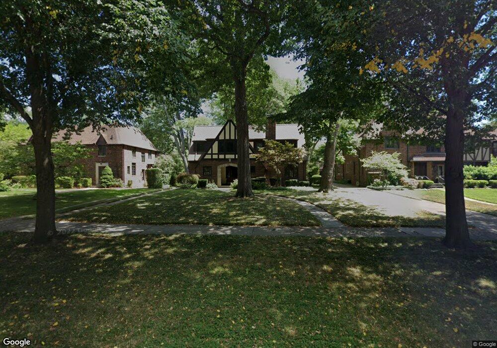 1370 Berkshire Rd, Grosse Pointe Park, MI 48230 - photo 1