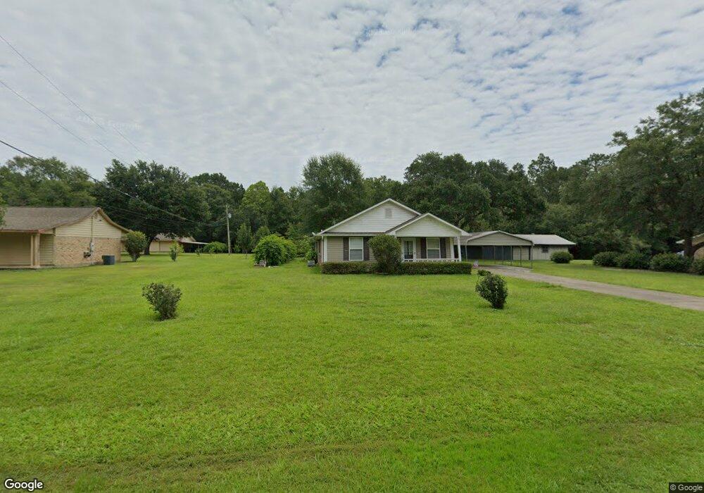 13202 Three Oaks Dr, Moss Point, MS 39562 - photo 1