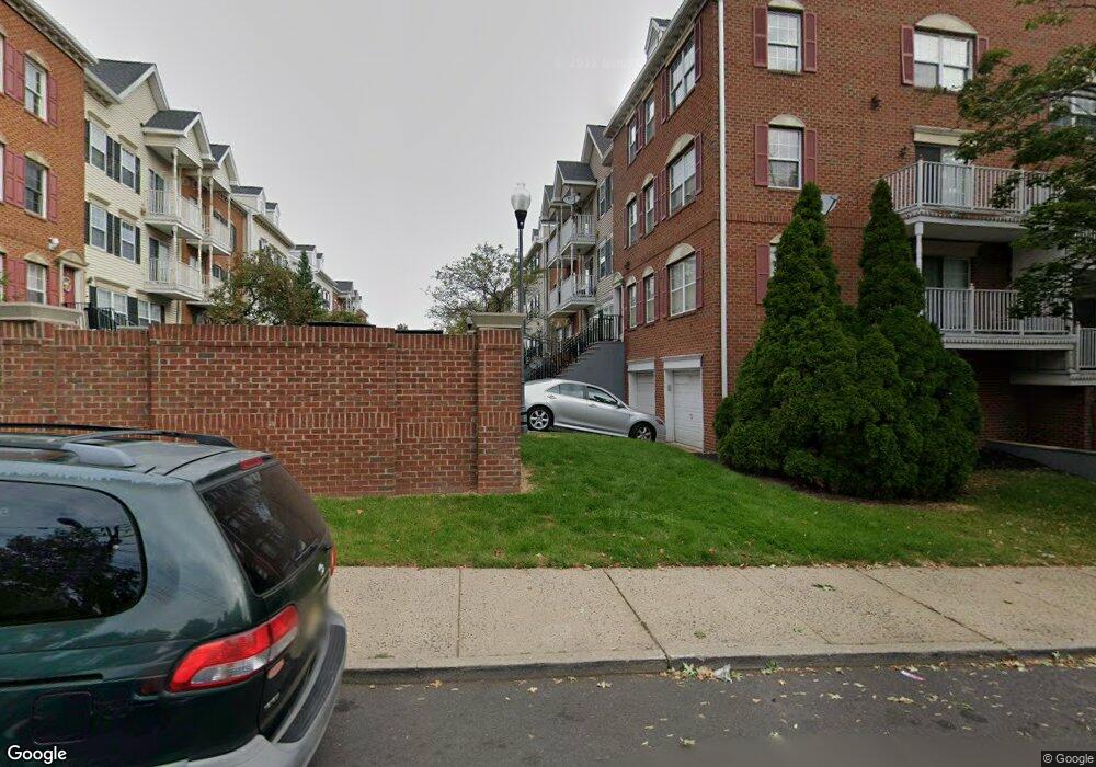 41 Krueger Ct, Newark, NJ 07103 - photo 1