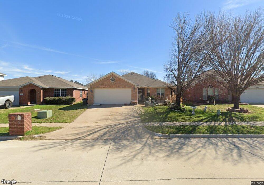 4805 Topaz Ln, Granbury, TX 76049 - photo 1