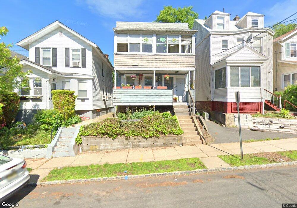 93 Watchung Ave unit 2, West Orange, NJ 07052 - photo 1