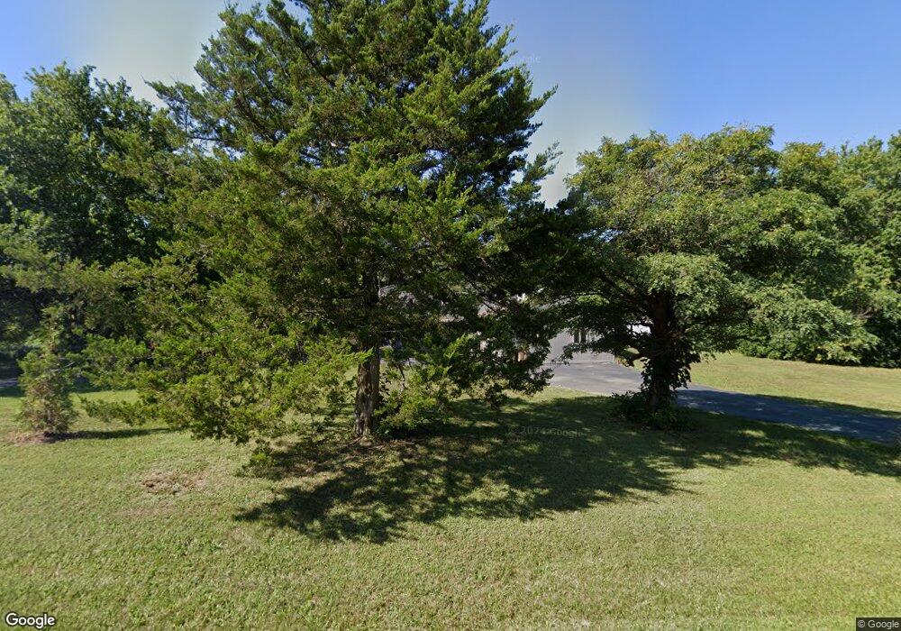 1004 N Jackson St, Raymore, MO 64083 - photo 1