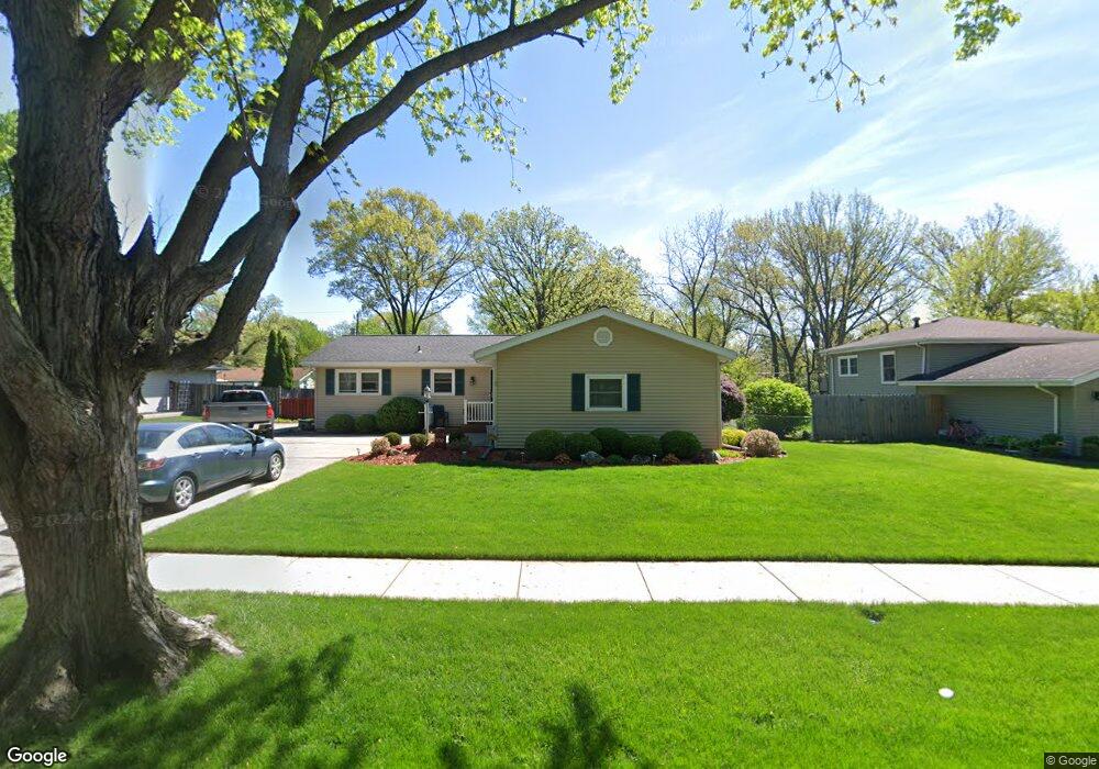 930 S Ridge St, Crown Point, IN 46307 - photo 1