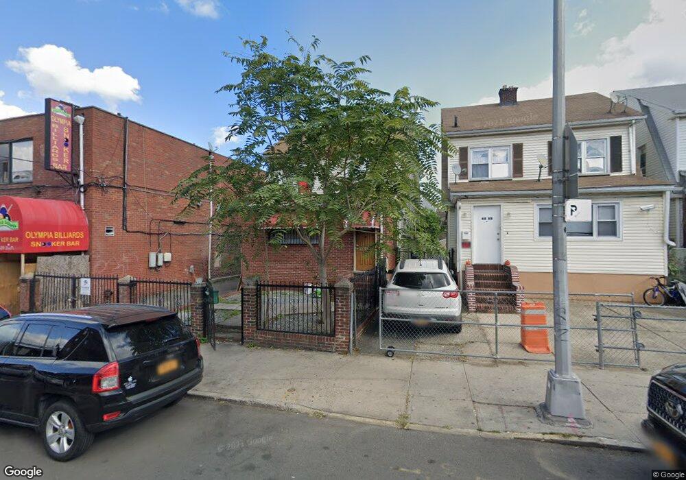 4013 77th St, Elmhurst, NY 11373 - photo 1