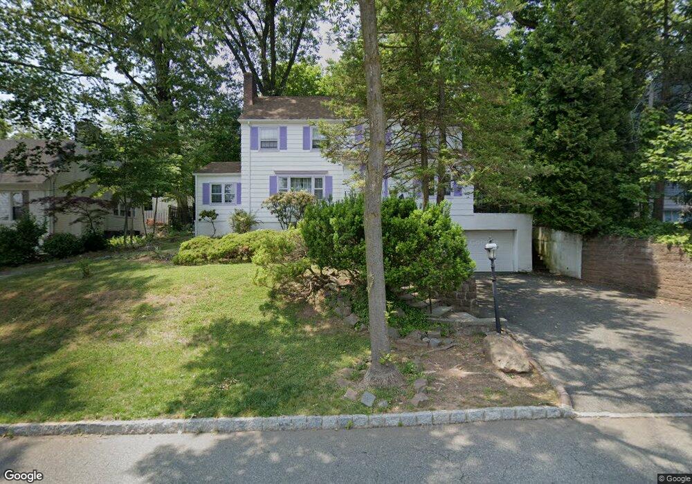 4 N Koewing Place, West Orange, NJ 07052 - photo 1