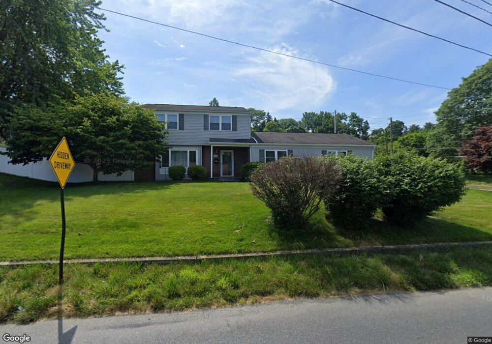 2930 Reading Rd, Allentown, PA 18103 - photo 1