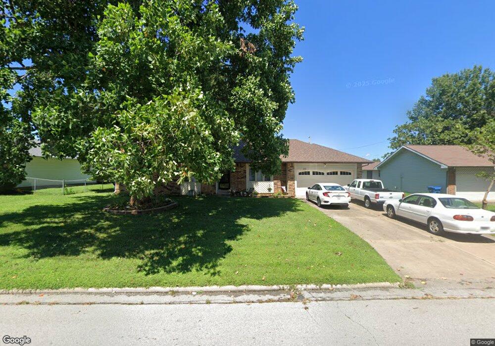 203 W Lorene St, Nixa, MO 65714 - photo 1