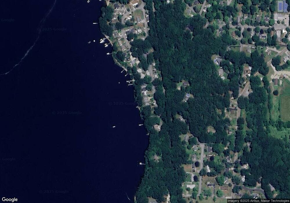 44 Bluff Rd, Gales Ferry, CT 06335 - photo 1