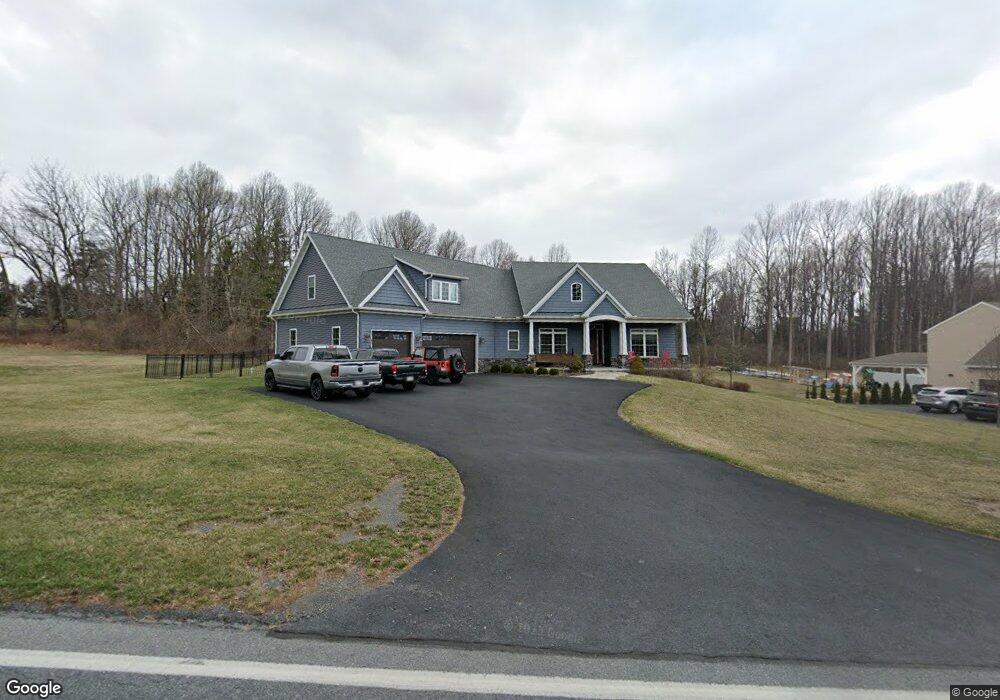 1693 Cedar Top Rd, Reading, PA 19607 - photo 1