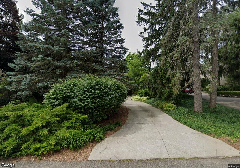 6203 N Shore Dr, West Bloomfield, MI 48324 - photo 1