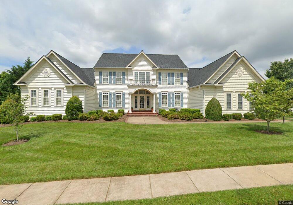 740 Gold Cup Dr, Warrenton, VA 20186 - photo 1