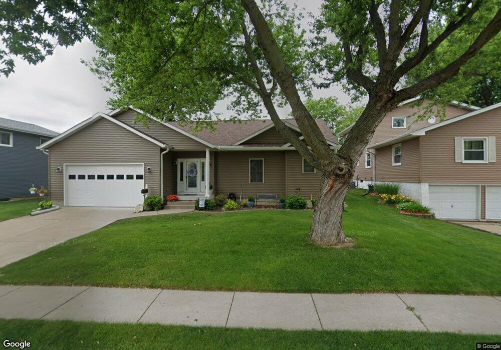 237 Westerfield Rd, Davenport, IA 52806 - photo 1