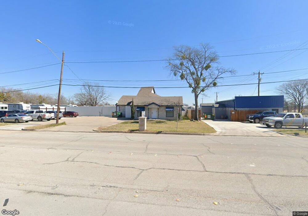 404 N Cherry Ln, Fort Worth, TX 76108 - photo 1