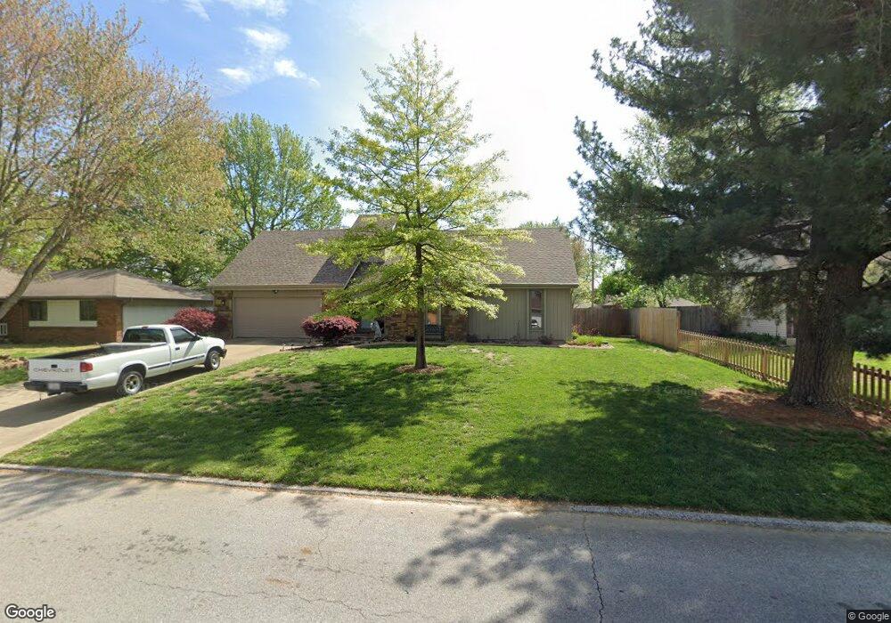 204 S Ellen St, Nixa, MO 65714 - photo 1