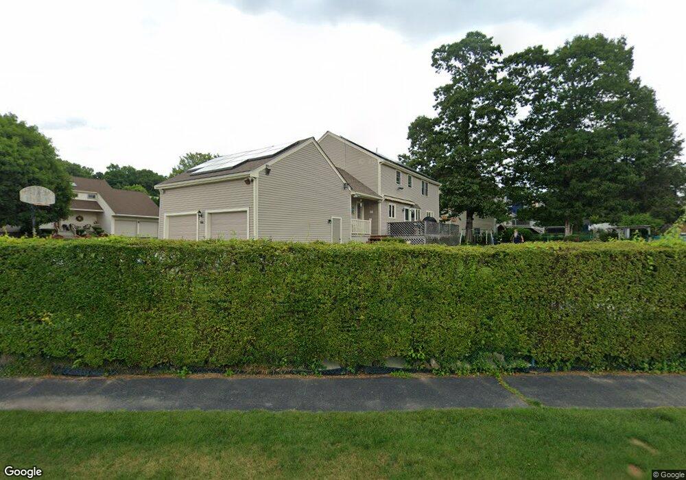 64 Sandra Dr, Worcester, MA 01604 - photo 1