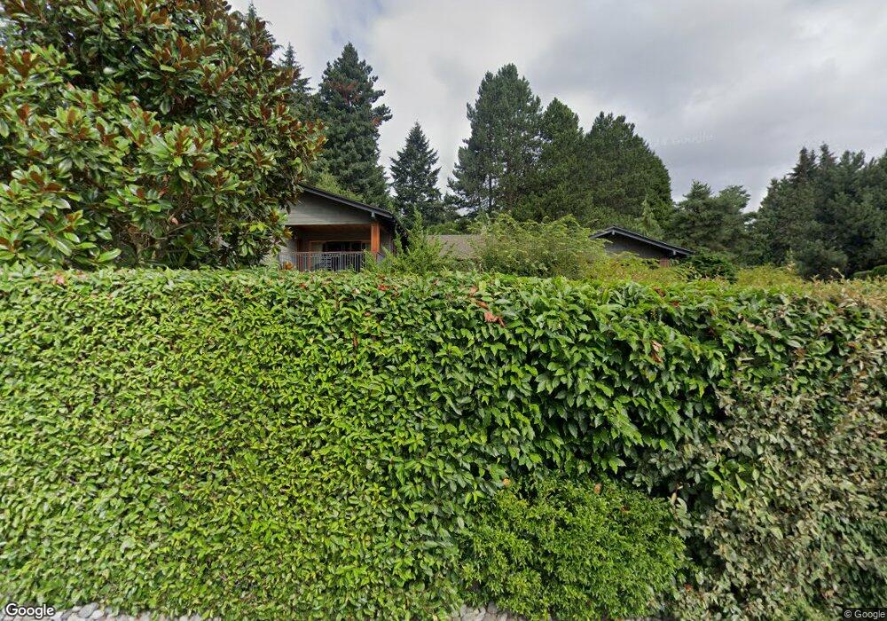 8580 SE 80th St, Mercer Island, WA 98040 - photo 1