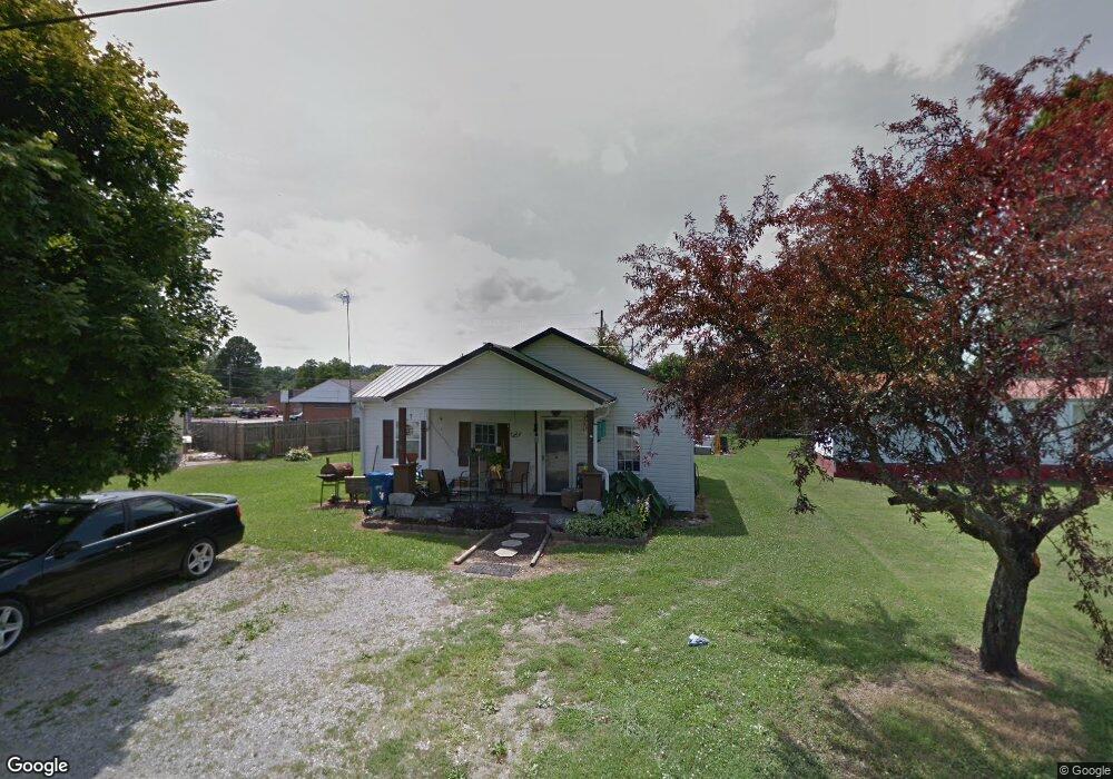 880 Rye St, Manchester, TN 37355 - photo 1