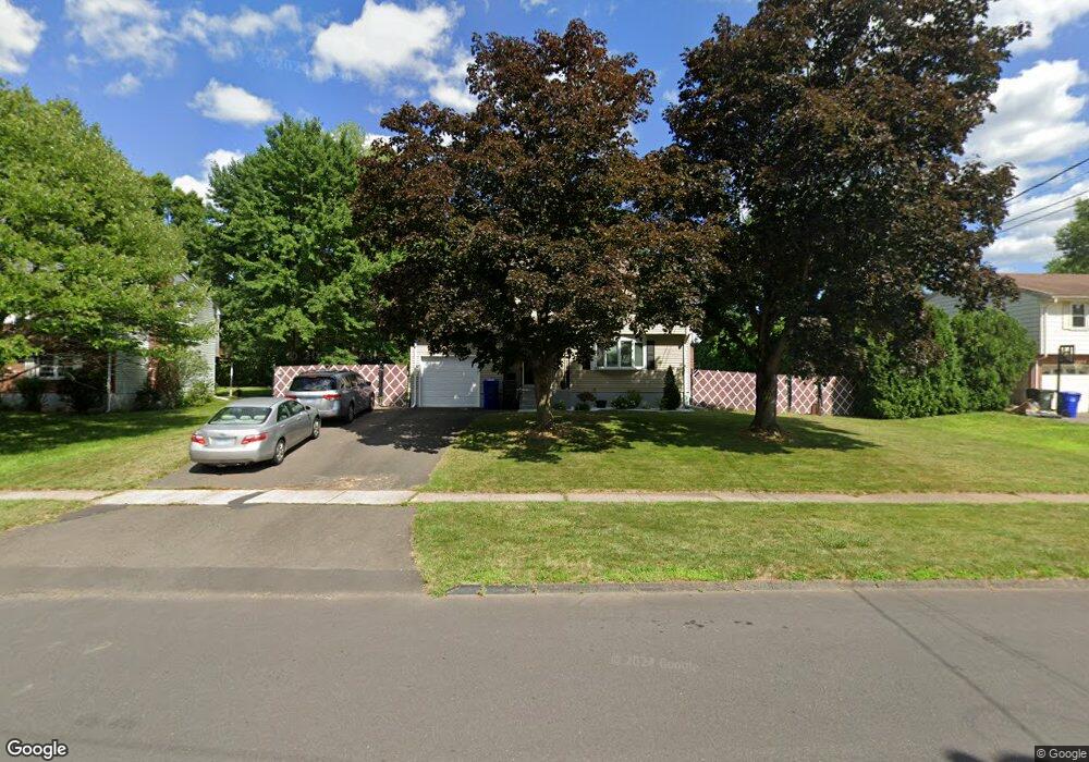 40 Nathan Hale Dr, Newington, CT 06111 - photo 1