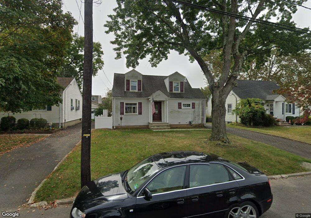 516 Lorraine Ave, Middlesex, NJ 08846 - photo 1