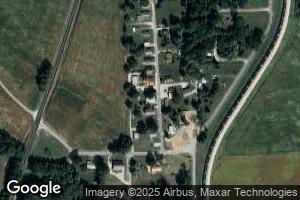 309 N 1st St, Edwardsport, IN 47528