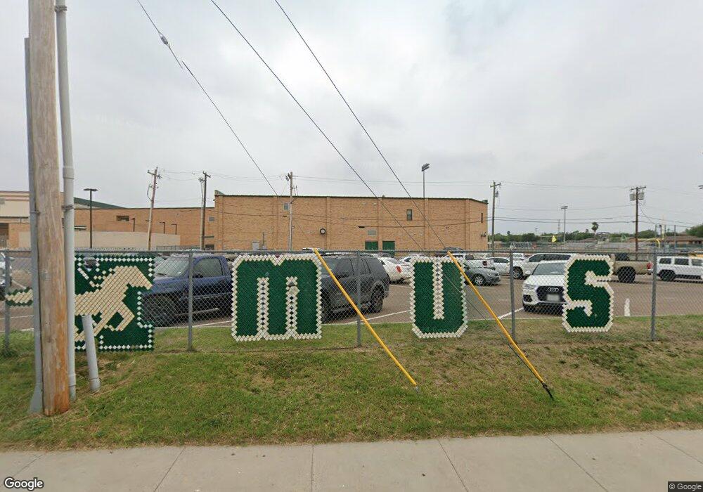 2107 E Ash St, Laredo, TX 78043 - photo 1