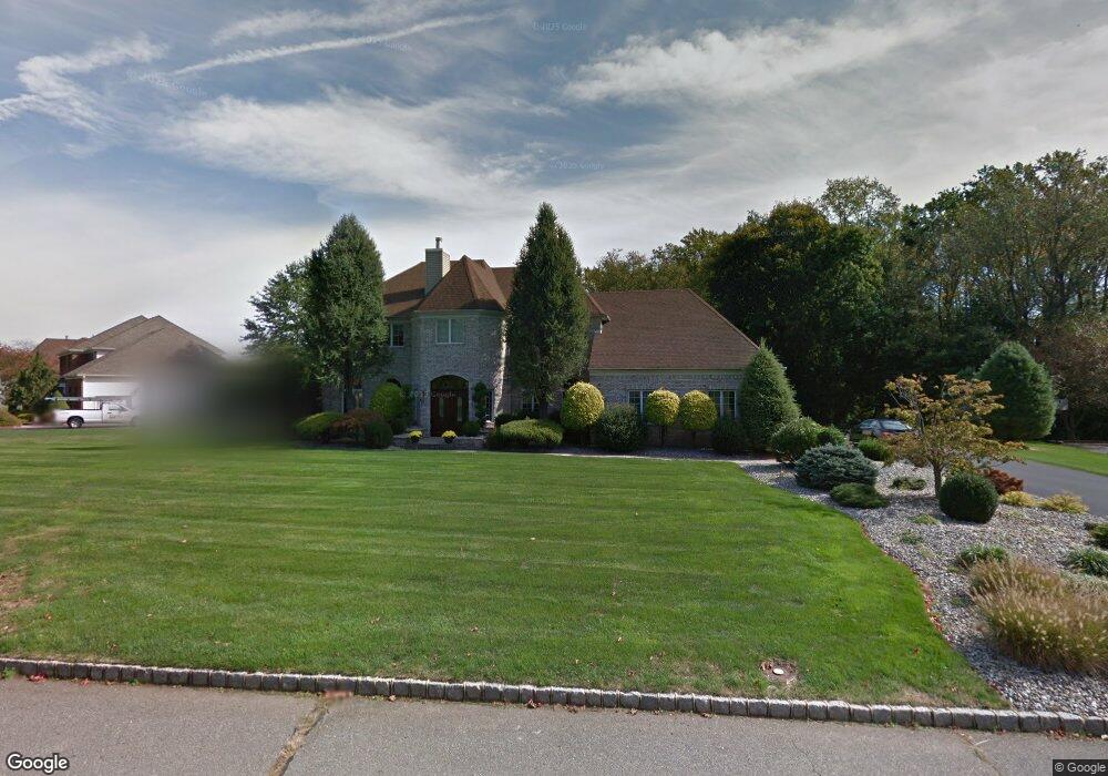 4 Riverside Ln, Holmdel, NJ 07733 - photo 1