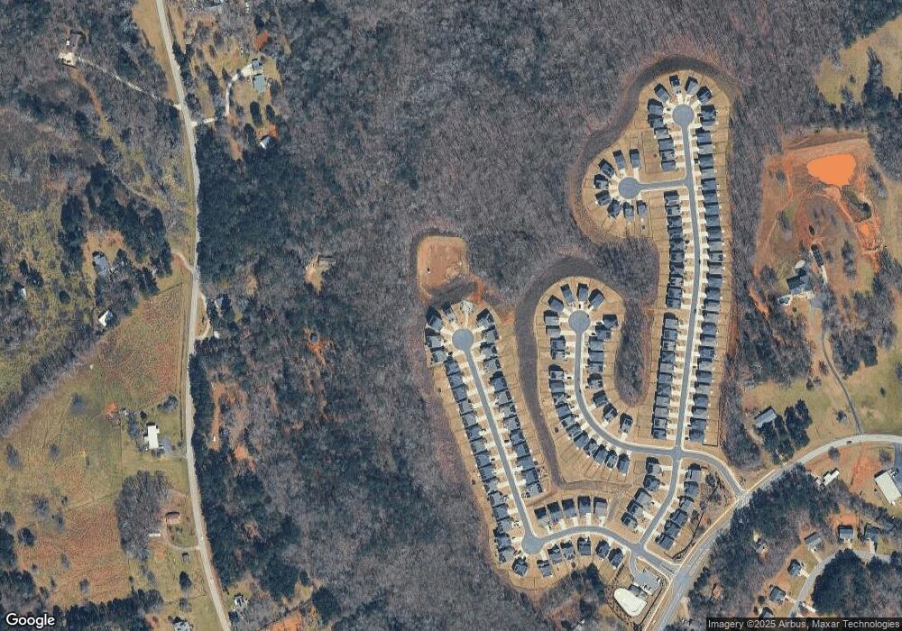 267 Hackberry Ave, Commerce, GA 30529 - photo 1