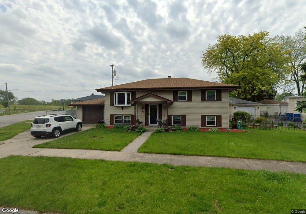 8121 Duluth St, Highland, IN 46322 - photo 1