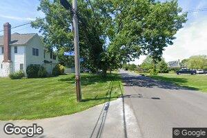 85 Pine St, Bayport, NY 11705