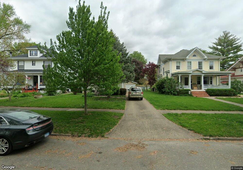 150 9th St, Lincoln, IL 62656 - photo 1