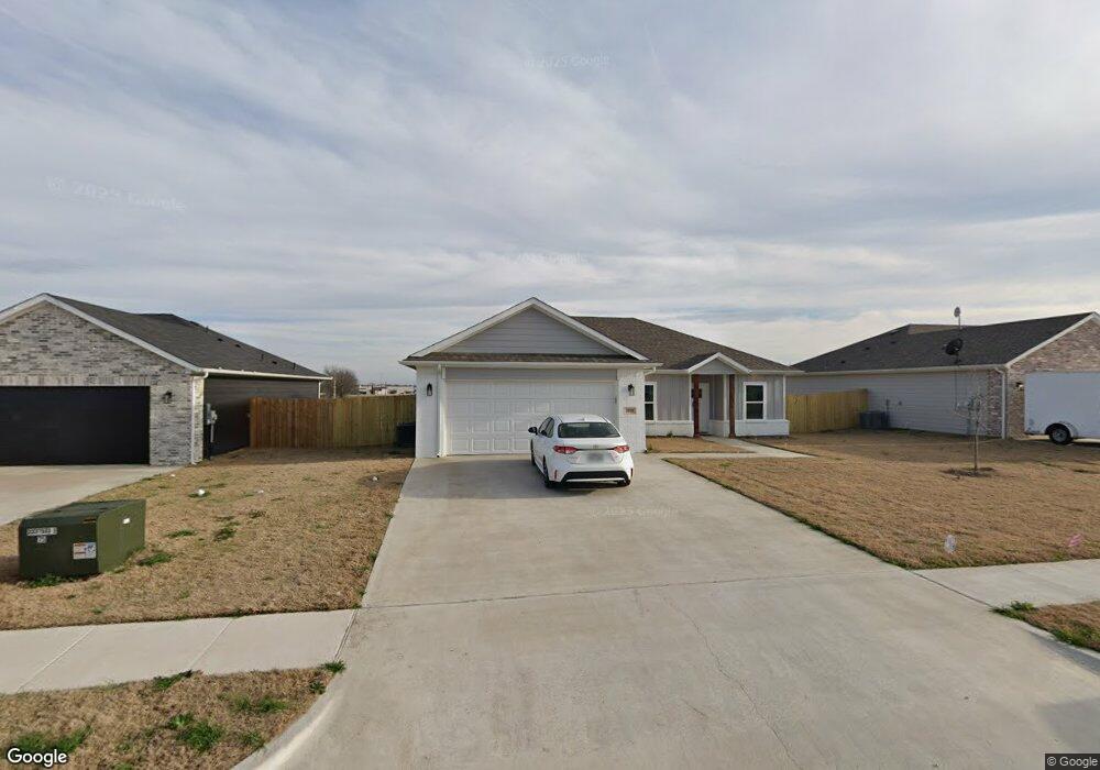 3829 Skylane Ave, Corsicana, TX 75110 - photo 1