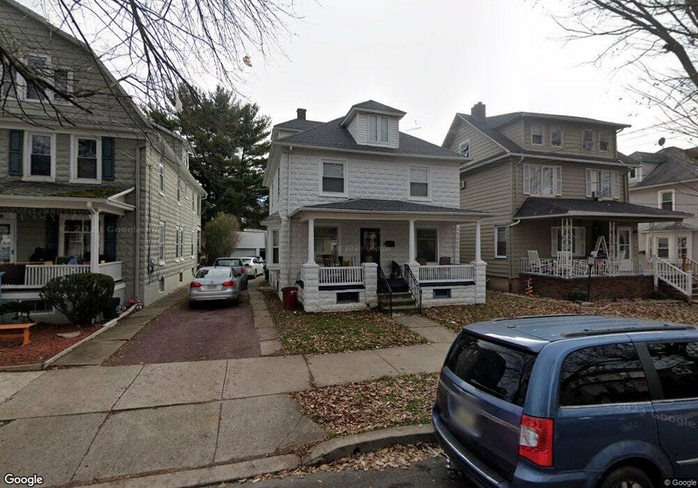 377 Wright Ave, Kingston, PA 18704 - photo 1