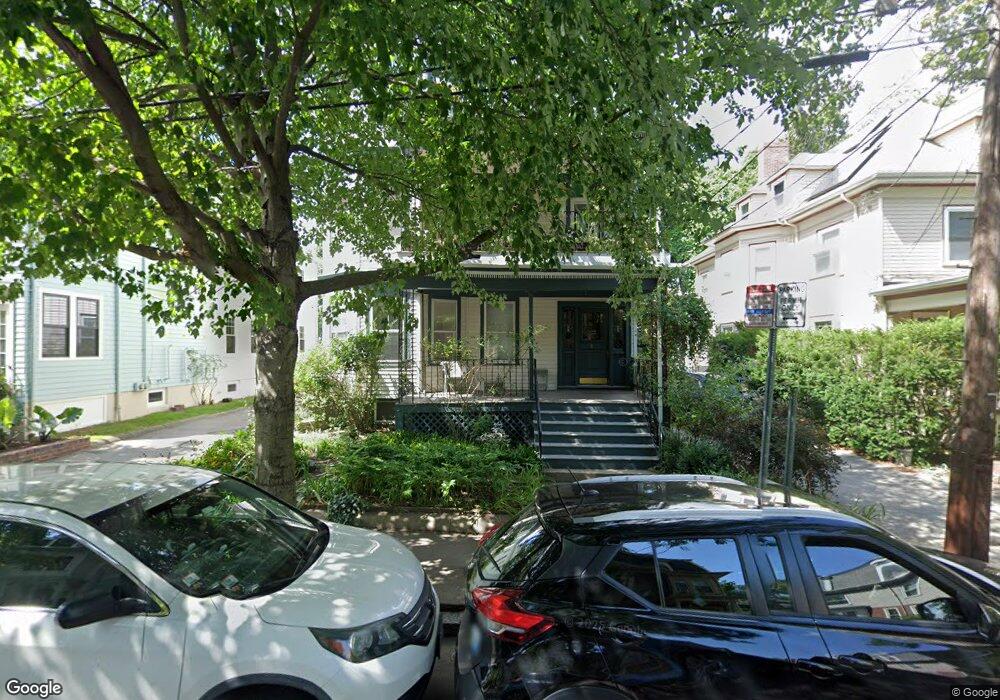 15 Day St unit 3, Cambridge, MA 02140 - photo 1