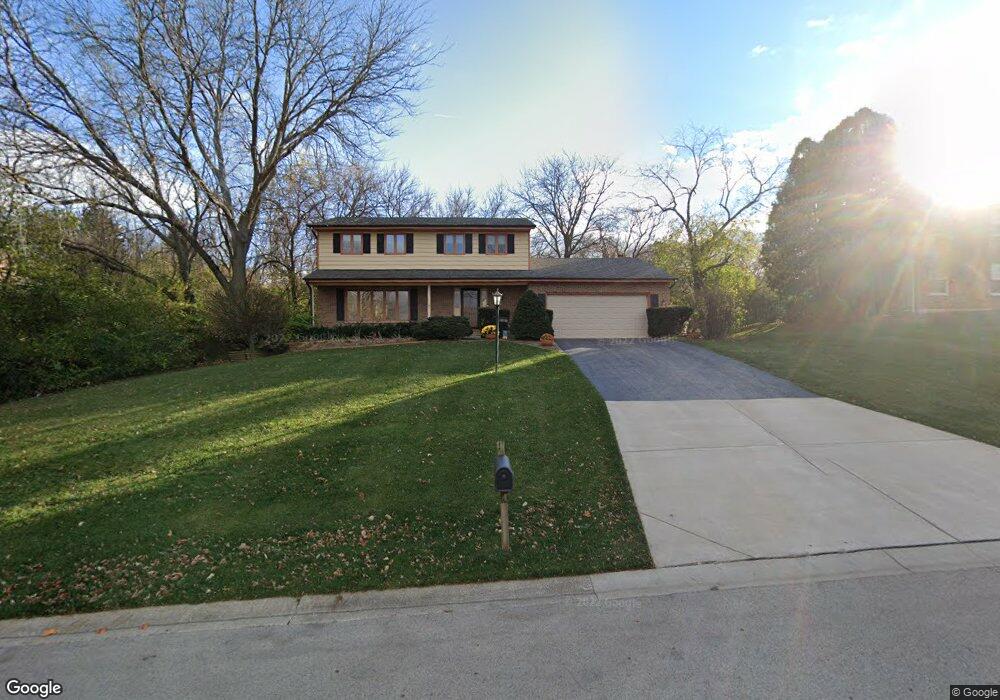 1225 Surrey Ln, Algonquin, IL 60102 - photo 1