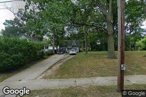 1105 Dakin St, Lansing, MI 48912