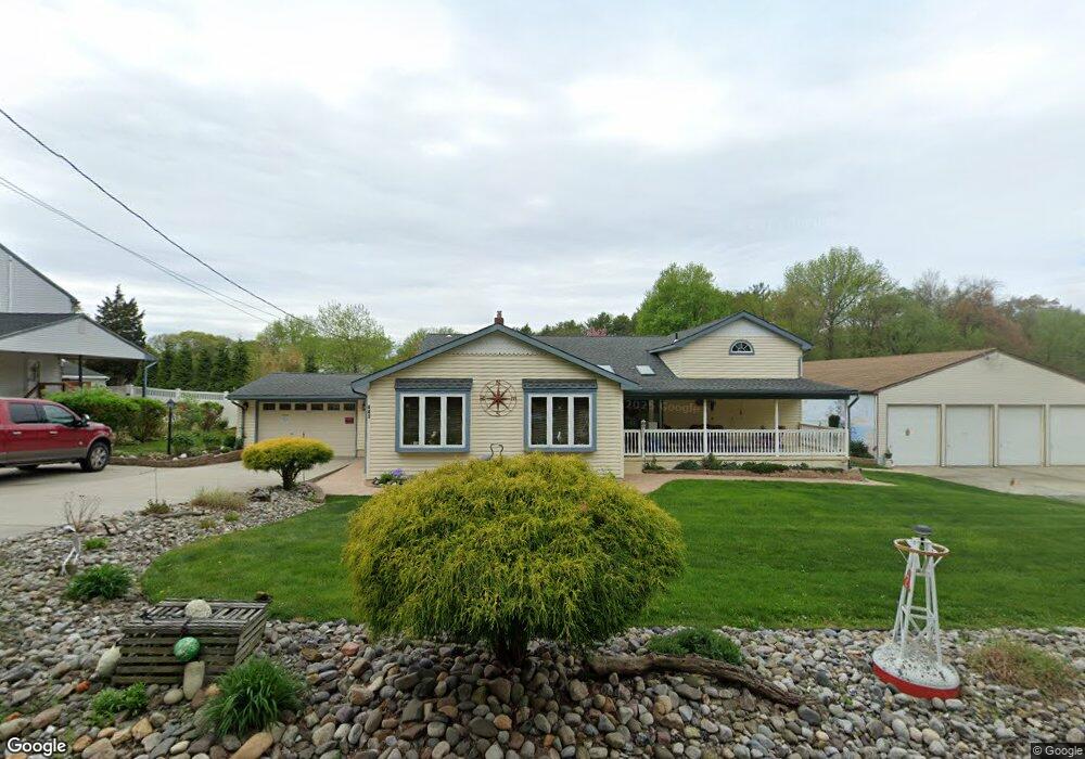 441 Burke Ave, Woodbury, NJ 08096 - photo 1