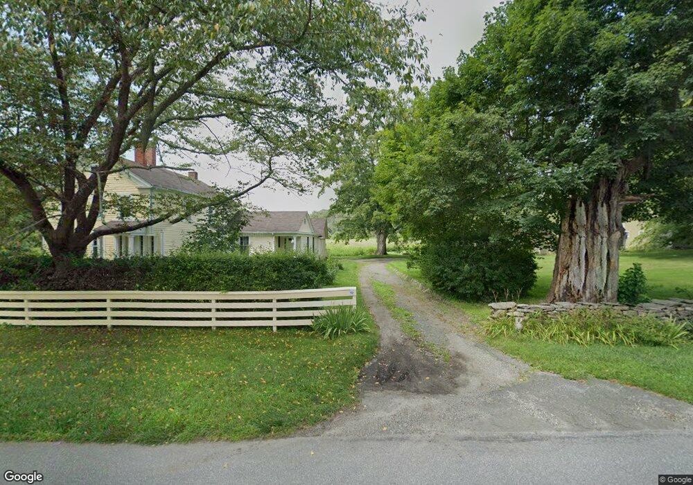 105 Cross Hwy, Redding, CT 06896 - photo 1