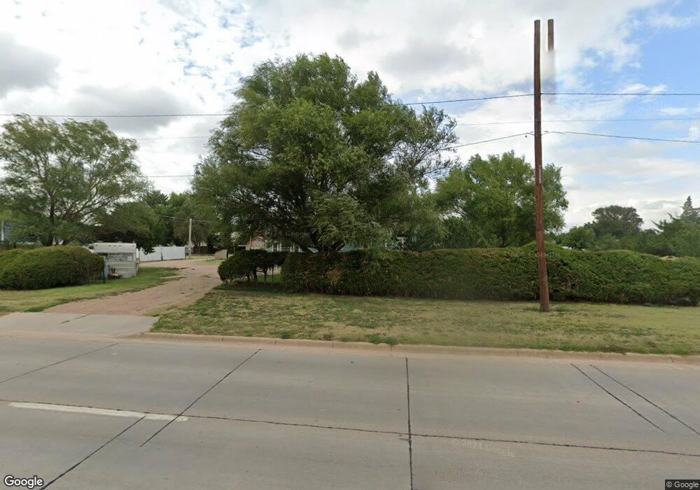 210 E 11th St, Hugoton, KS 67951 - photo 1