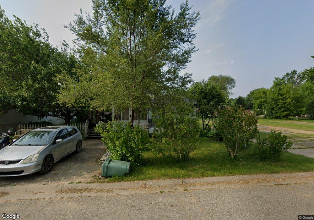 5020 N Naomikong Dr, Flint, MI 48506 - photo 1