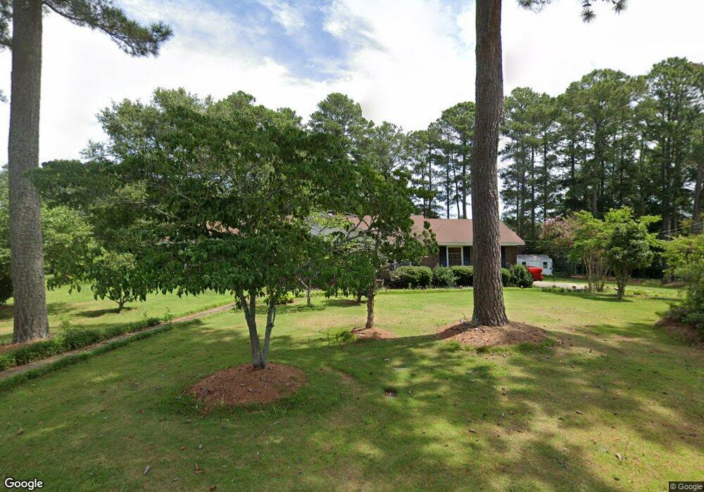 1142 Thompson Dr, Elberton, GA 30635 - photo 1