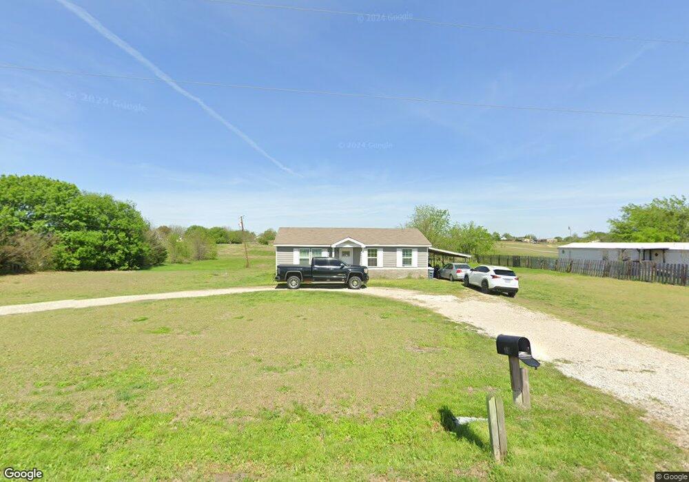 718 Hornik Rd, Ennis, TX 75119 - photo 1
