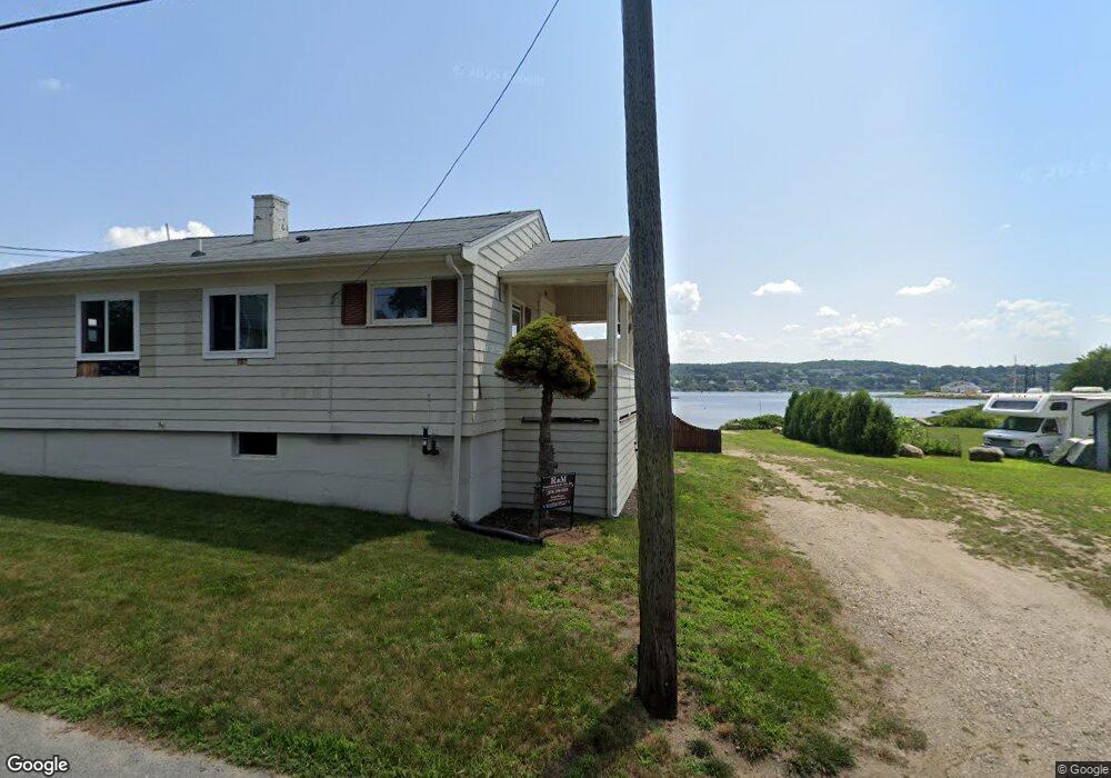 239 Sakonnet Dr, Portsmouth, RI 02871 - photo 1