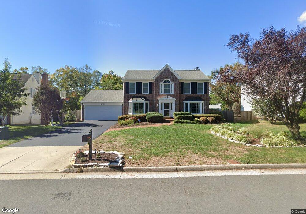 13456 Stream Valley Dr, Chantilly, VA 20151 - photo 1