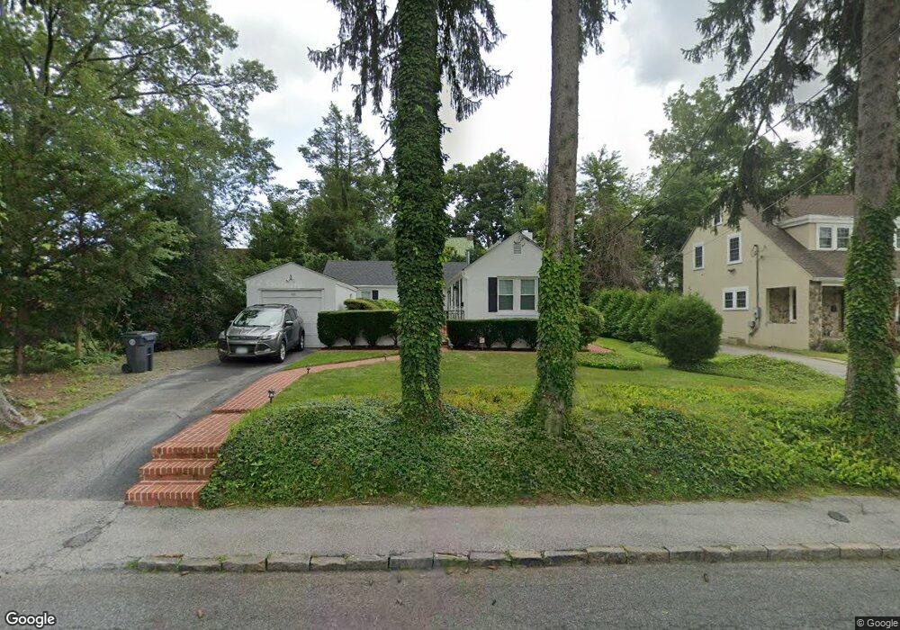 133 Glendale Rd, Scarsdale, NY 10583 - photo 1