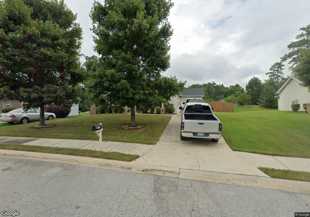 1165 Dunivin Dr, Jonesboro, GA 30238 - photo 1