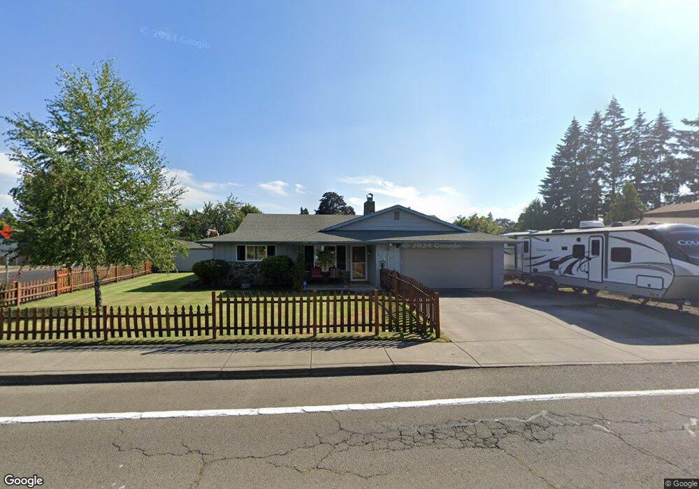 703 N Knights Bridge Rd, Canby, OR 97013 - photo 1