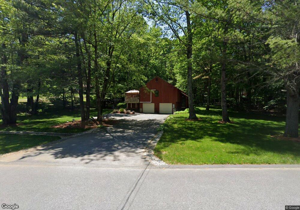 17 Redfield Cir, Derry, NH 03038 - photo 1